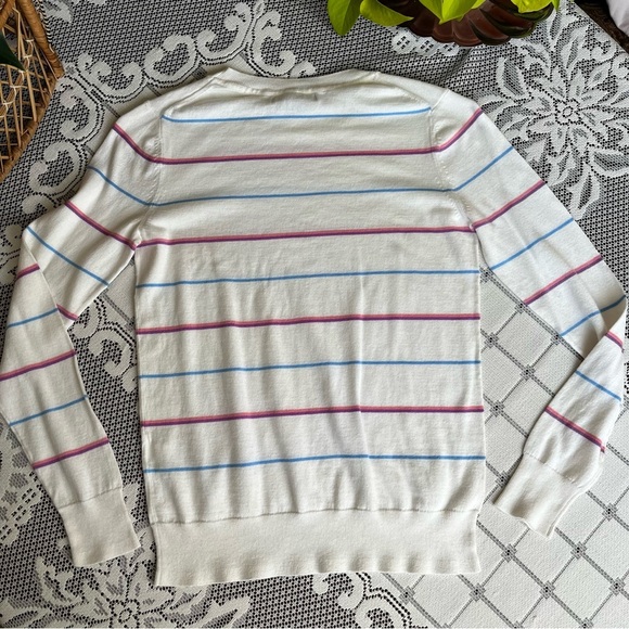 Banana Republic Light Weight Striped White Sweater size small - Picture 4 of 5